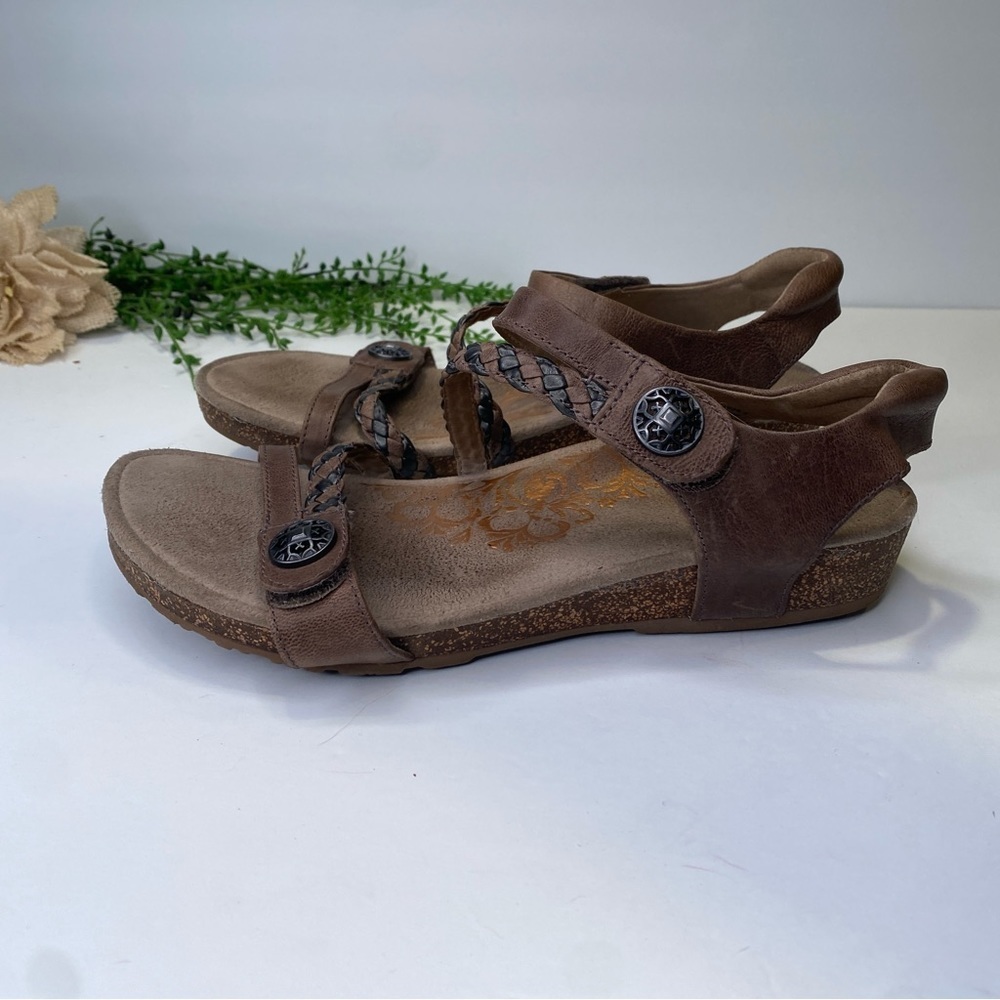 Aetrex Jillian Braided Quarter Strap Sandal in Bronze Size 9 - Picture 4 of 11